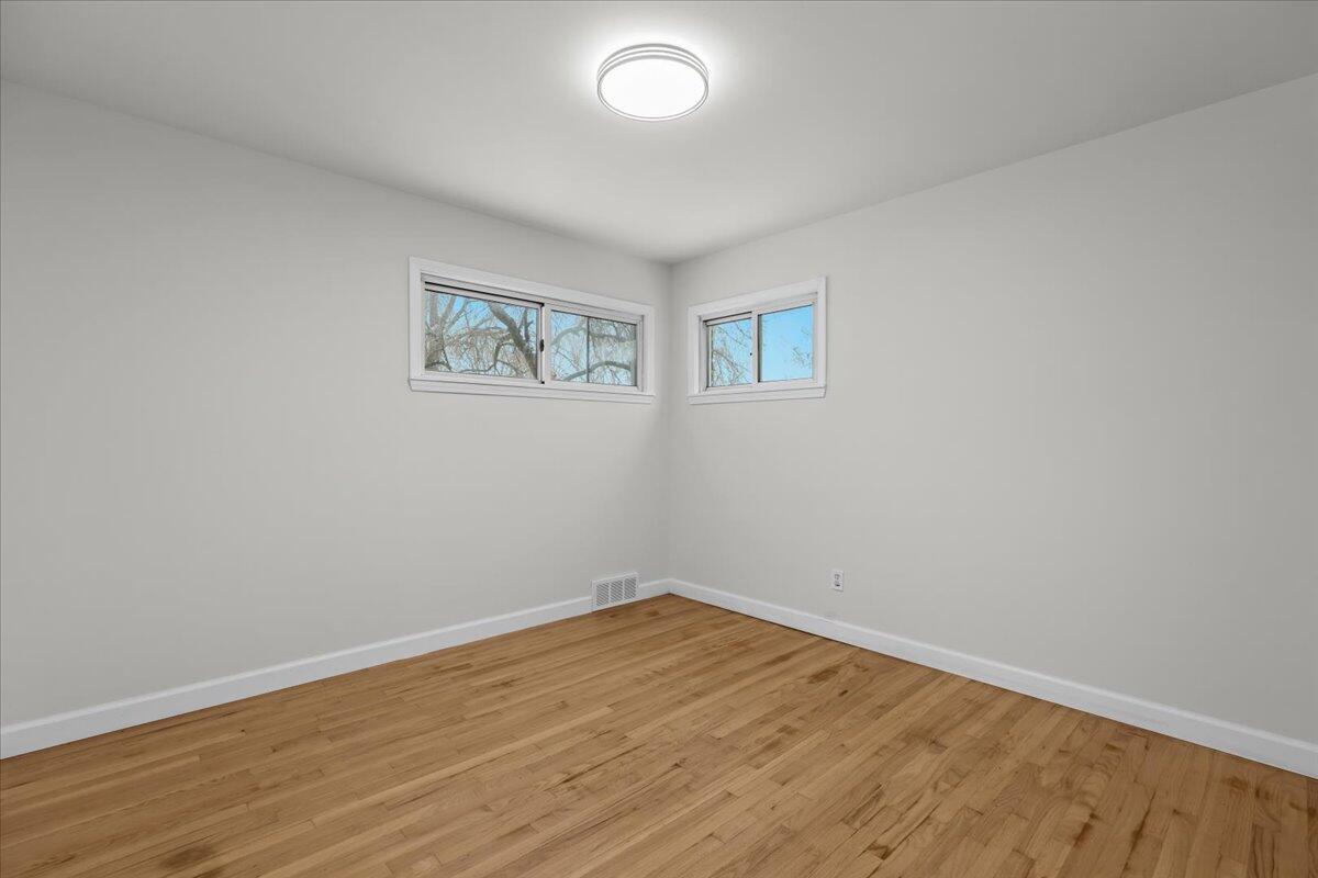 9010 Leverne Redford, MI 48239 - Photo 14 of 33 14-9010 Leverne