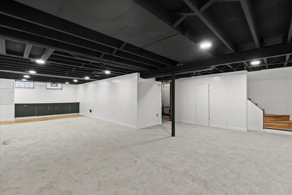 $254,995 | 9010 Leverne, Redford, MI 48239