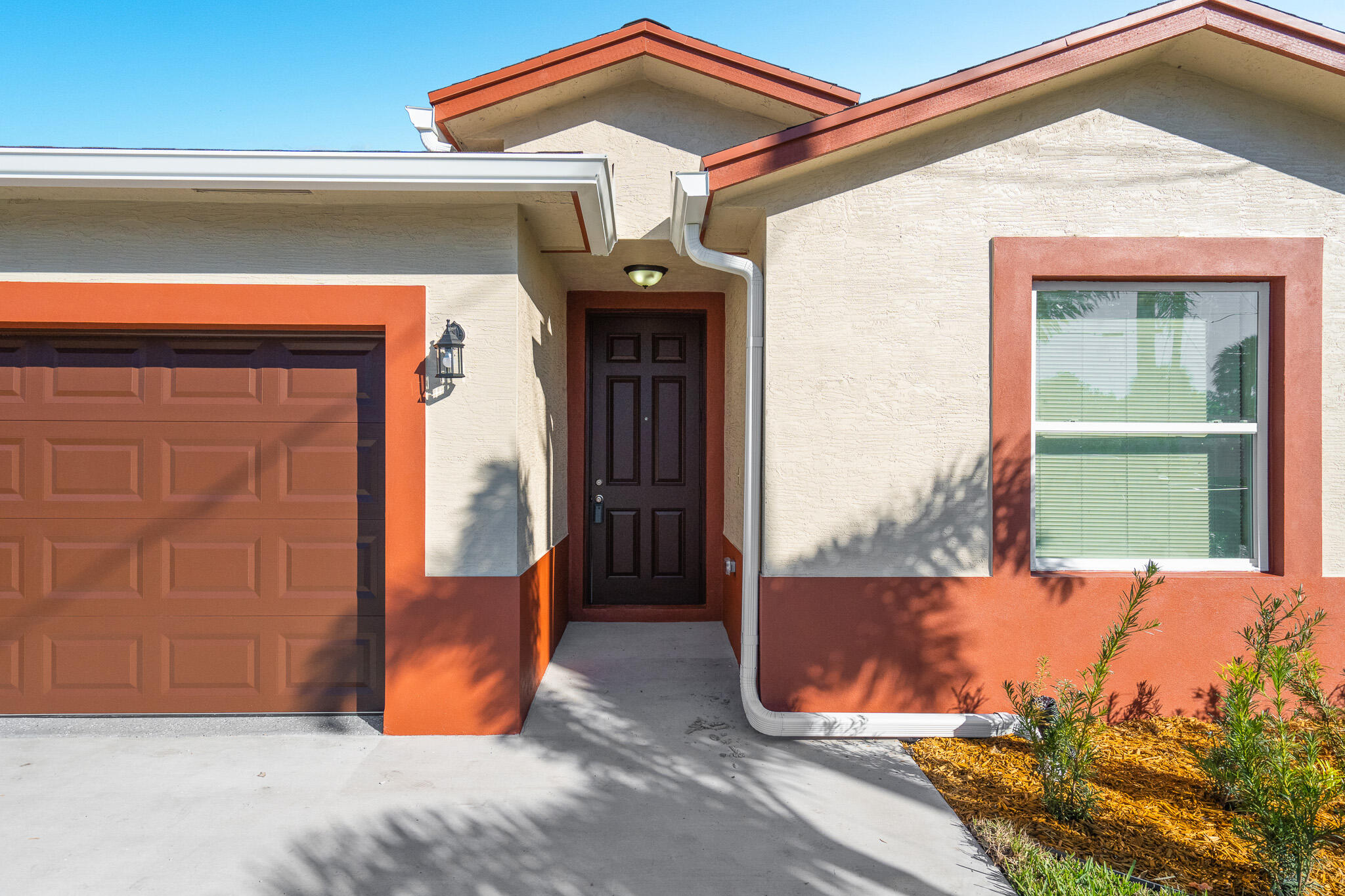 1516 West 37th Street Riviera Beach, FL 33404 - Photo 2 of 30 dsc04029