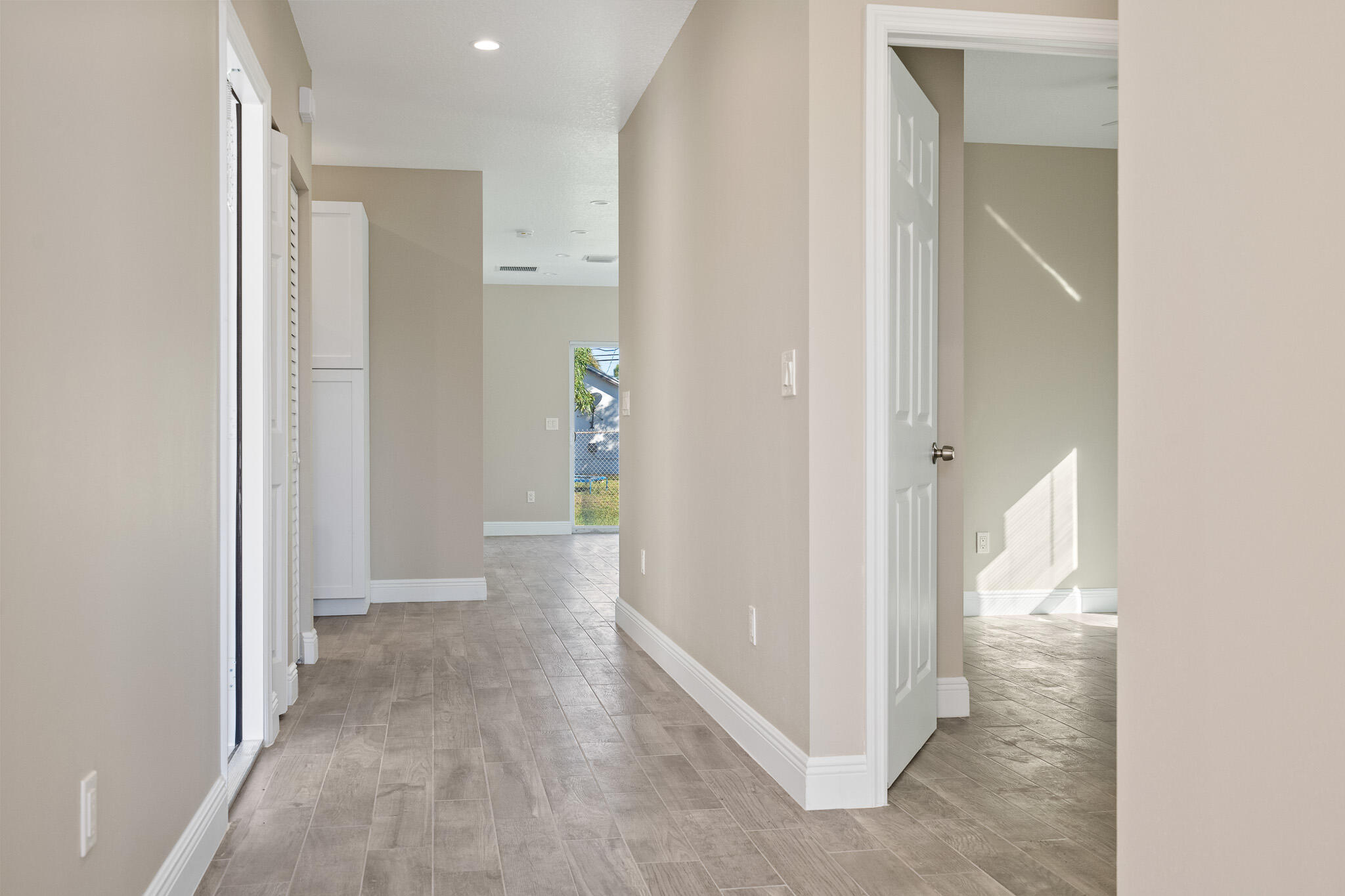 1516 West 37th Street Riviera Beach, FL 33404 - Photo 7 of 30 dsc04085