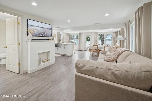 $599,900 | 6698 Crystal Lake Road, Starke, FL 32091