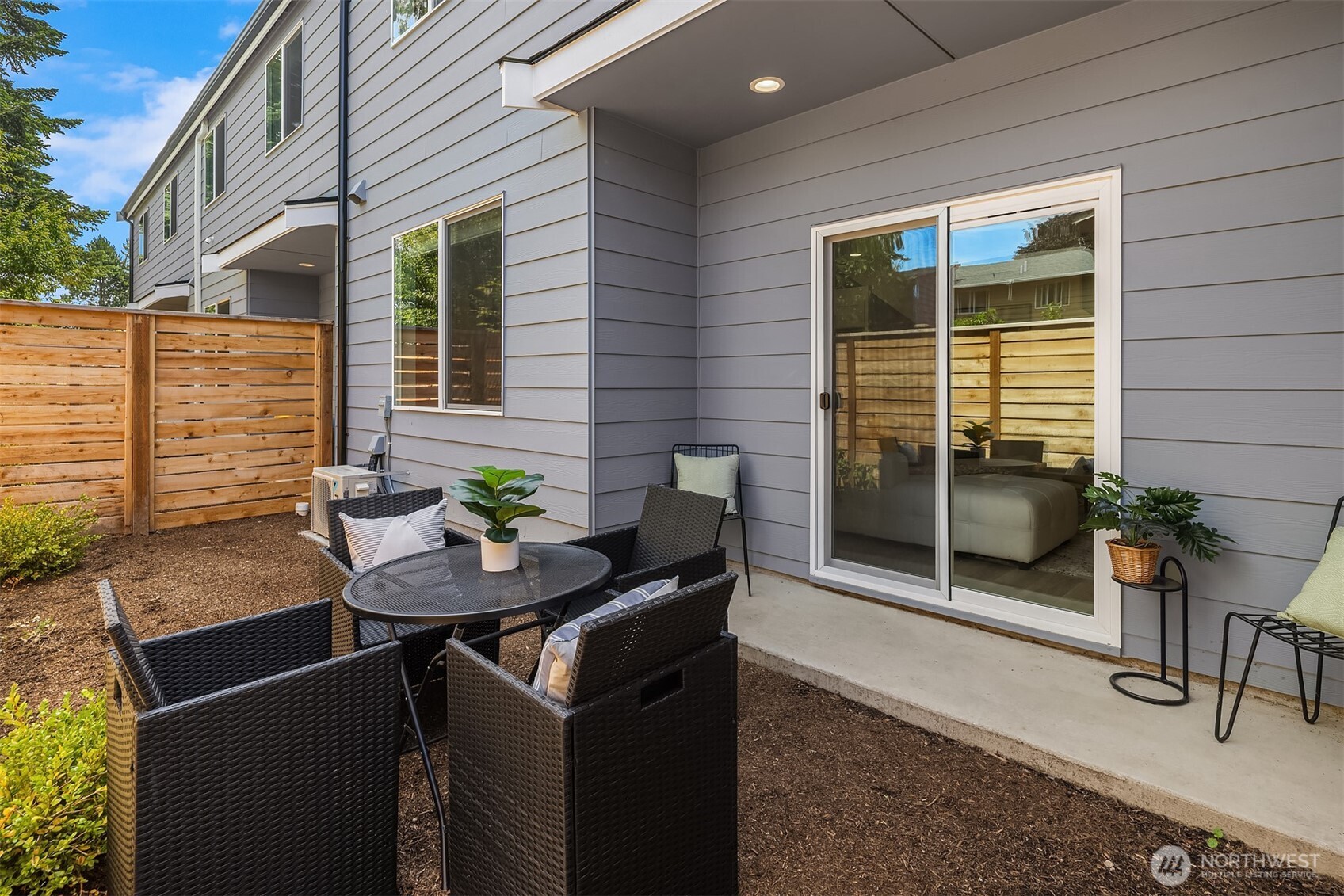 5822 Lowell Larimer Road, Unit B Everett, WA 98208 - Photo 22 of 33