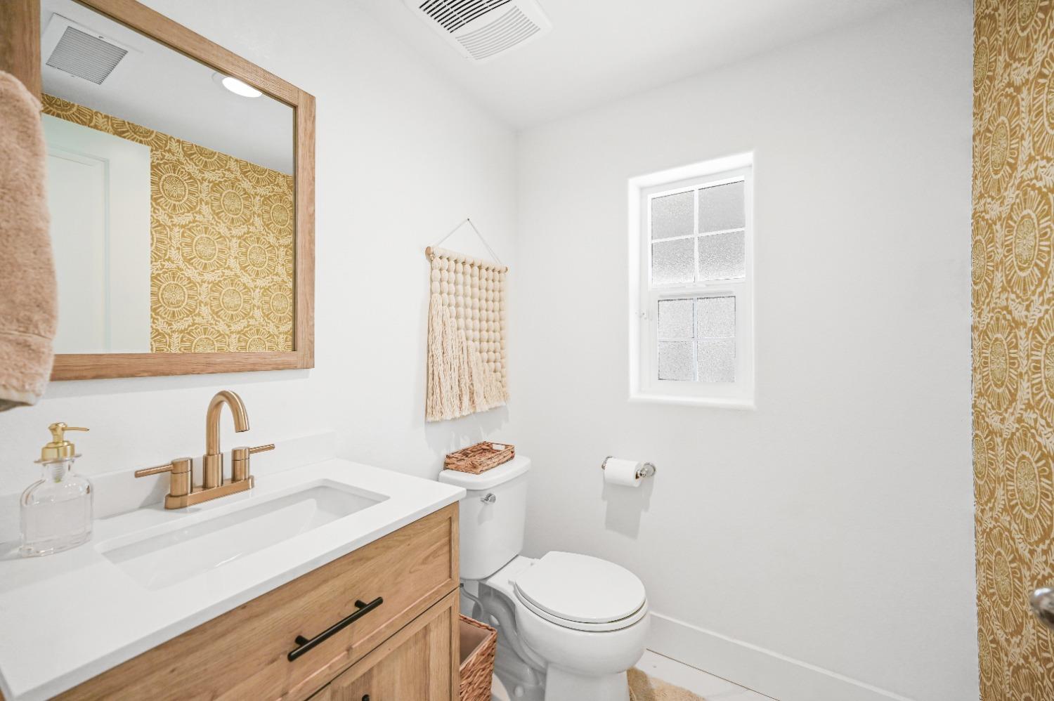 4604 Loftwood Road Madera, CA 93636 - Photo 13 of 27