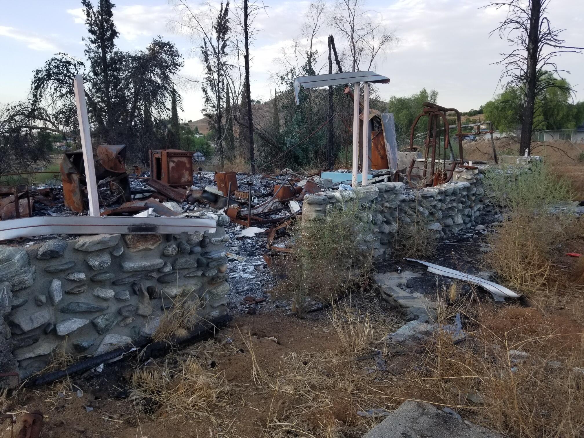 19145 Santa Rosa Mine Road Perris, CA 92570 - Photo 15 of 16 a view of outdoor space with lots of trees