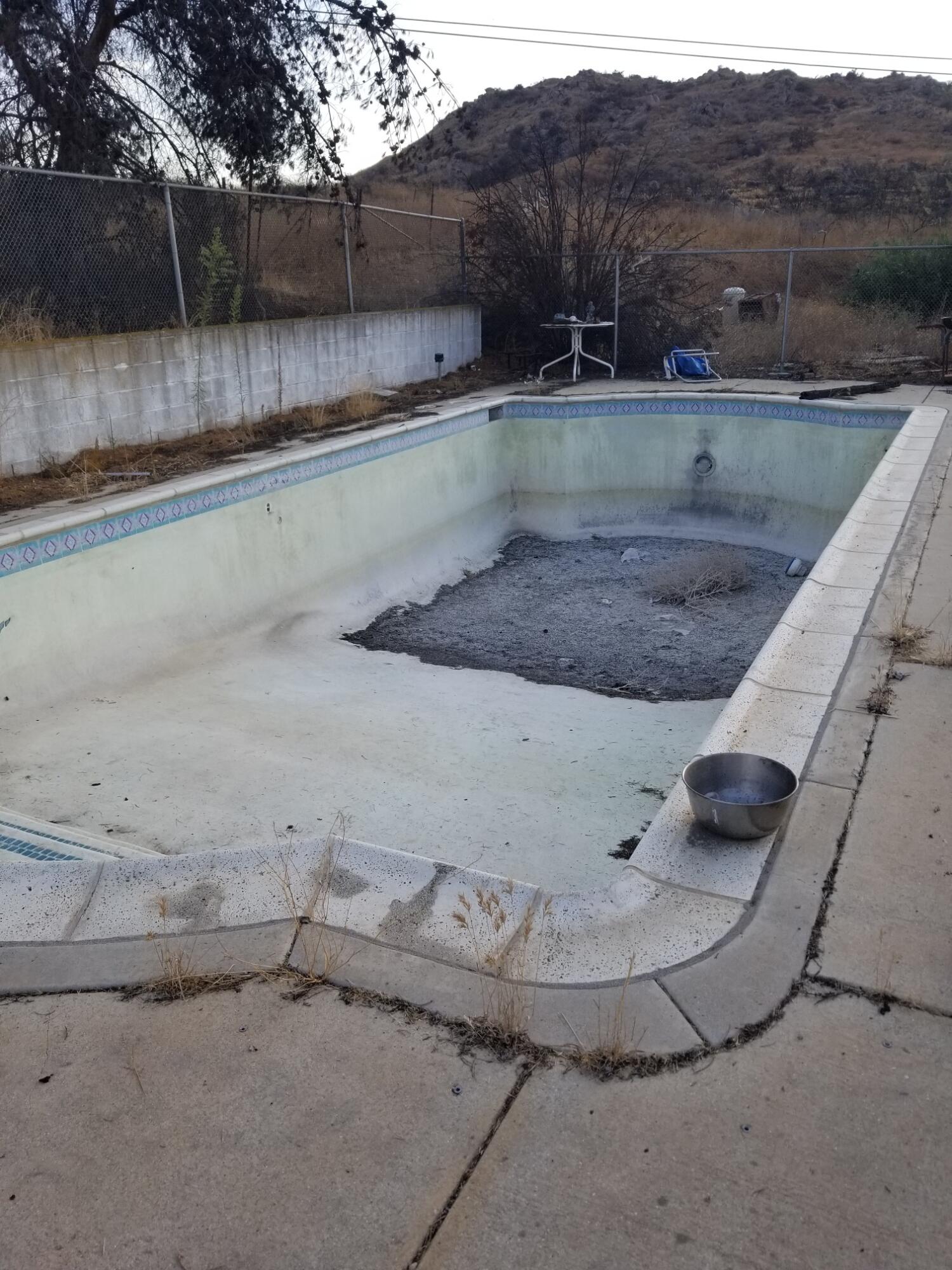 19145 Santa Rosa Mine Road Perris, CA 92570 - Photo 9 of 16 a view of outdoor space and yard