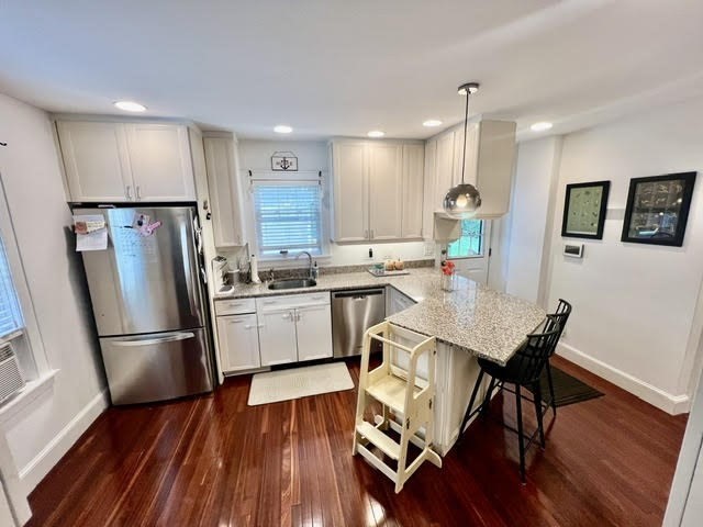 22 Longfellow Road Worcester, MA 01602 - Photo 4 of 32