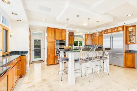 $2,200,000 | 3244 Keahi Street, Honolulu, HI 96822