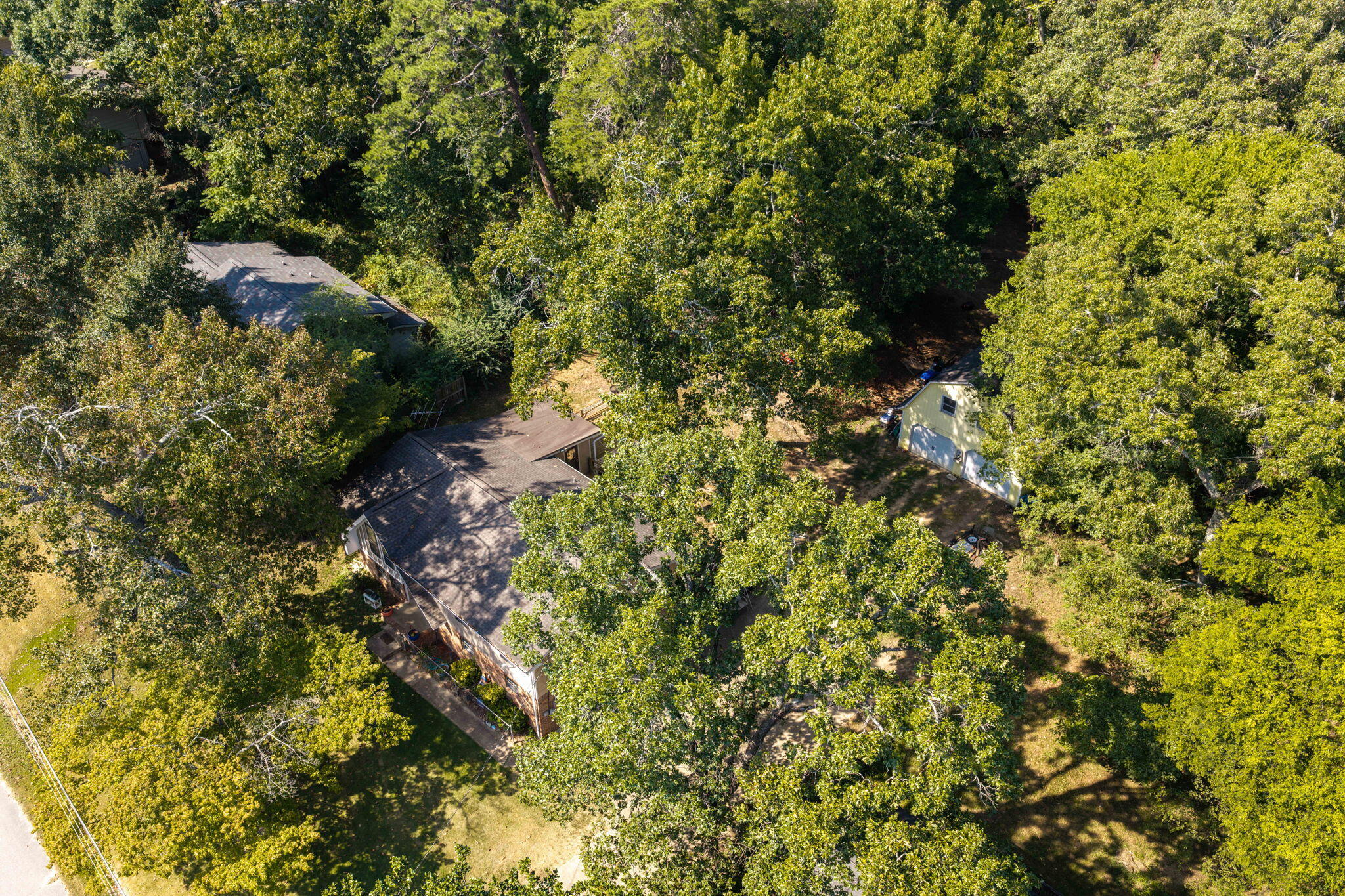 1045 Hillcrest Road Hixson, TN 37343 - Photo 43 of 46 45-web-or-mls-DJI_20260916154539_0439_D-