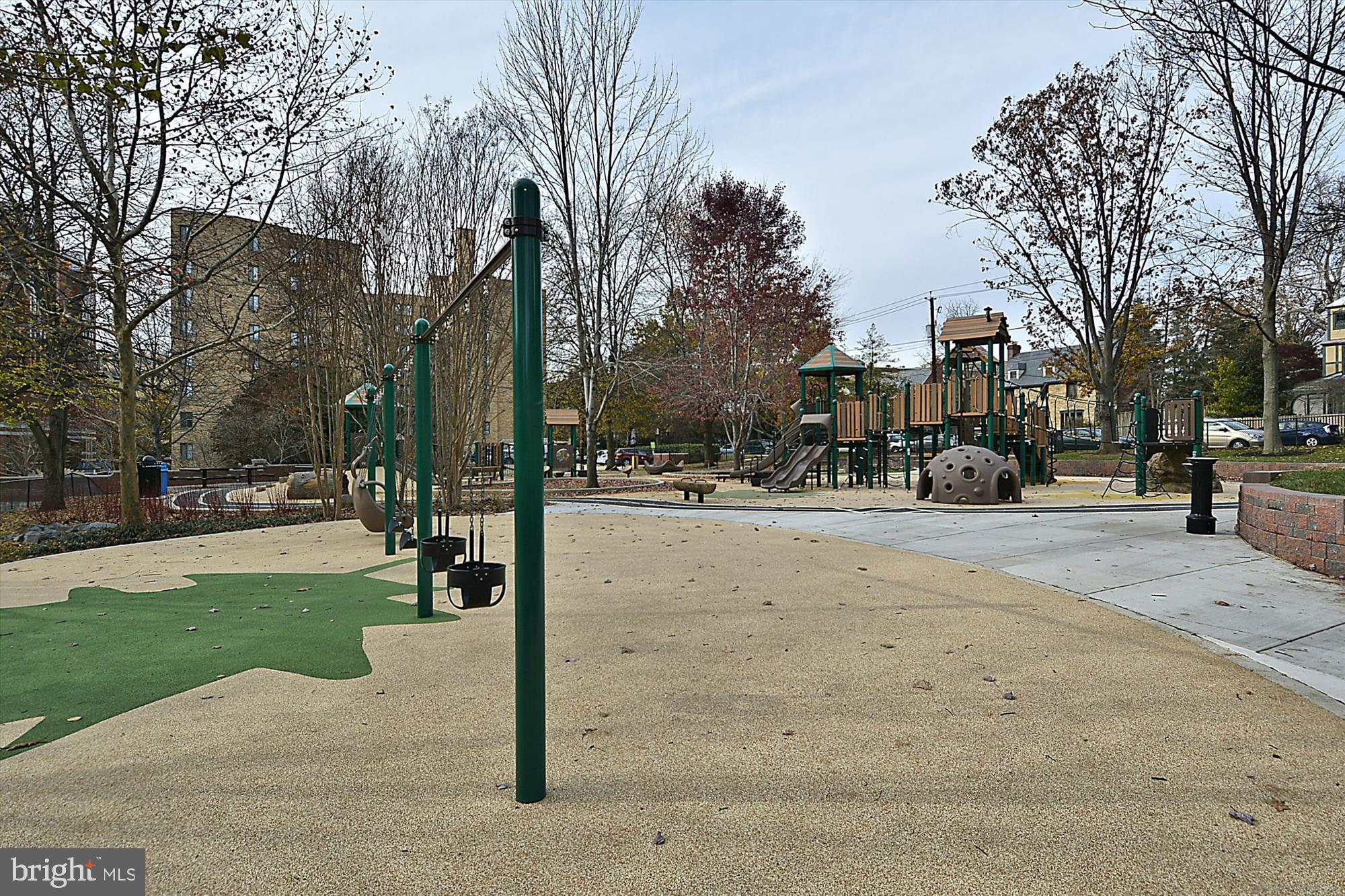 3601 Wisconsin Avenue Northwest, Unit 111 Washington, DC 20016 - Photo 52 of 82 Forest Hills Park Playground