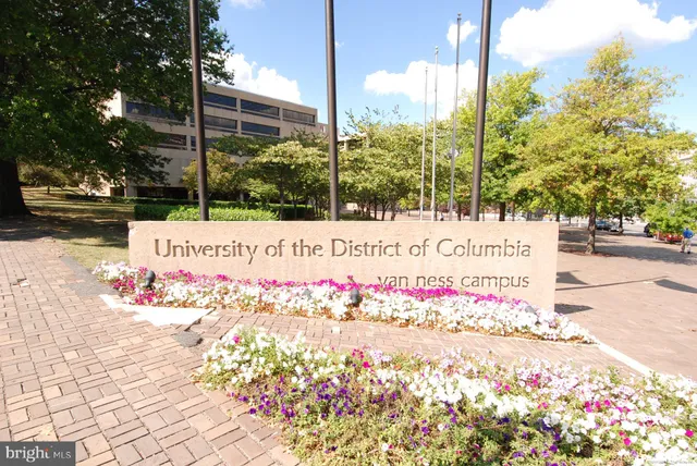 $1,850 | 3601 Wisconsin Avenue Northwest, Unit 111, Washington, DC 20016