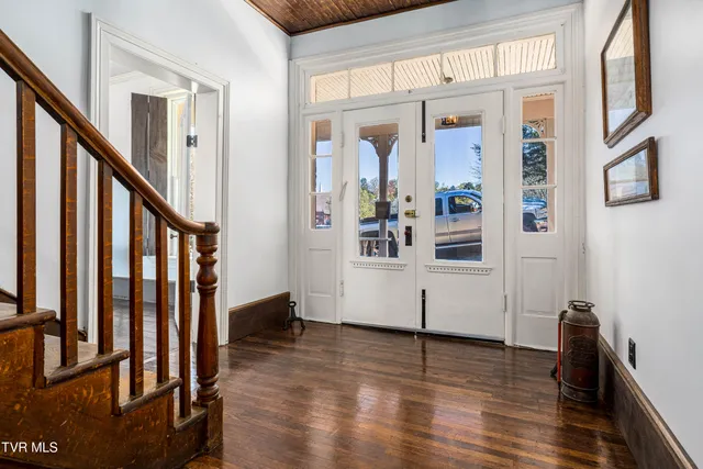 $2,500 | 120 South Cherokee Street, Unit 2, Jonesborough, TN 37659