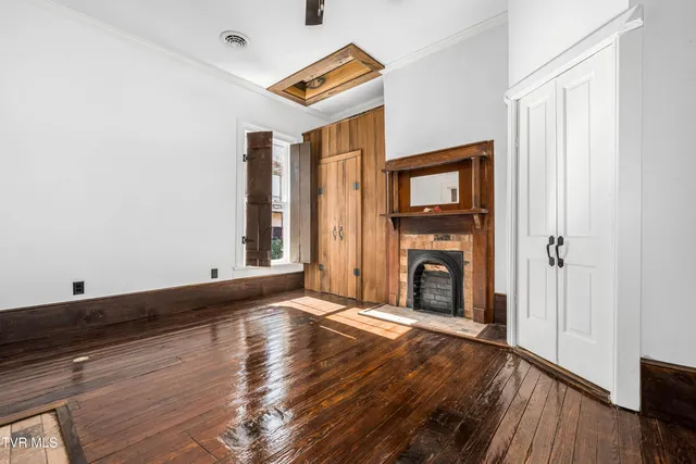 $2,500 | 120 South Cherokee Street, Unit 2, Jonesborough, TN 37659