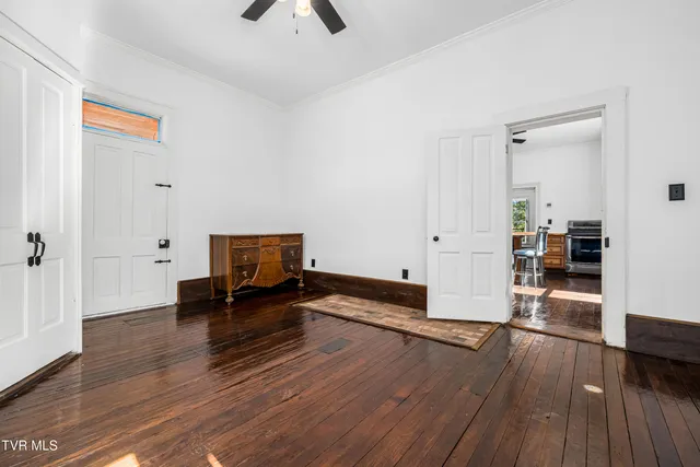 $2,500 | 120 South Cherokee Street, Unit 2, Jonesborough, TN 37659