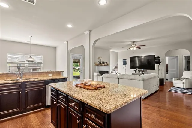 $570,000 | 747 Sienna Valley Drive, Braselton, GA 30517