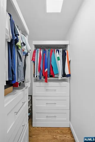 $1,789,999 | 461 Arthur Terrace, Paramus, NJ 07652