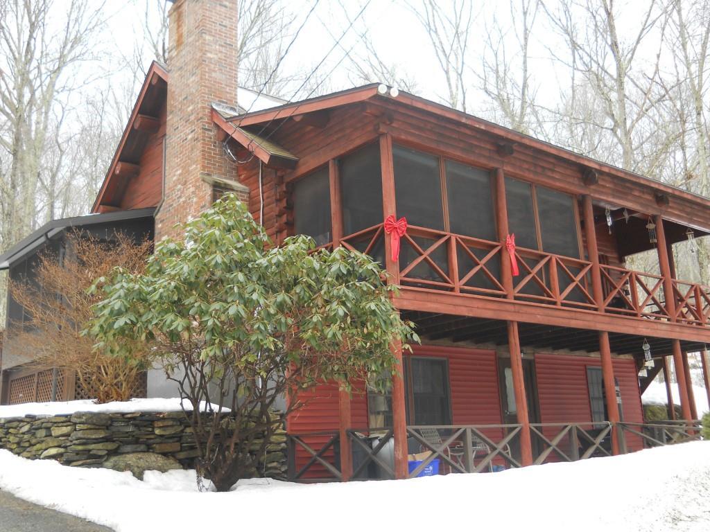 292 Barstow Road Canterbury, CT 06331 - Photo 1 of 1 a front view of a house with a yard
