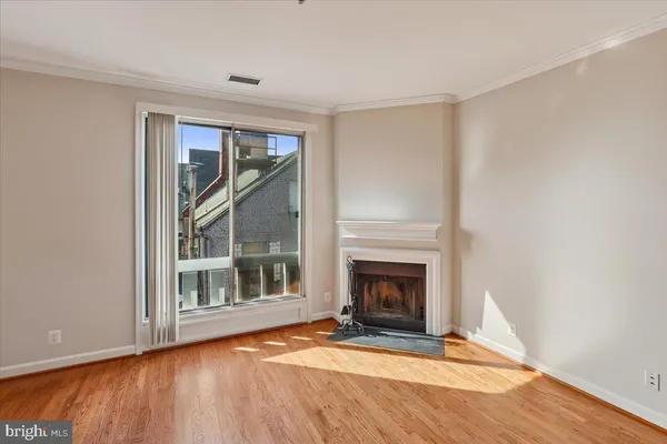 $4,150 | 106 North Union Street, Alexandria, VA 22314