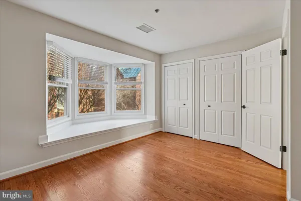 $4,150 | 106 North Union Street, Alexandria, VA 22314
