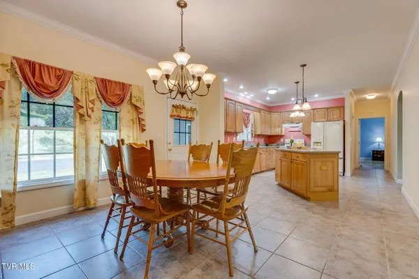 $775,000 | 4303 Highway 11W, Blountville, TN 37617