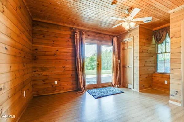 $775,000 | 4303 Highway 11W, Blountville, TN 37617