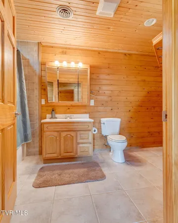 $775,000 | 4303 Highway 11W, Blountville, TN 37617