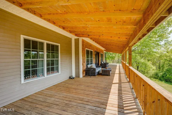 $775,000 | 4303 Highway 11W, Blountville, TN 37617