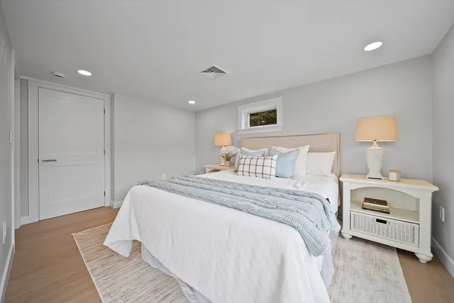 $4,500 | 58 Breezy Hill Terrace, Nahant, MA 01908