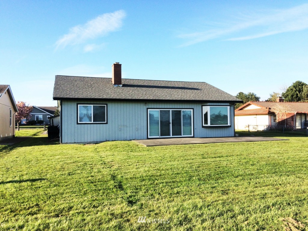 8261 Cowichan Road Birch Bay, WA 98230 - Photo 6 of 20 Gallery Image 6