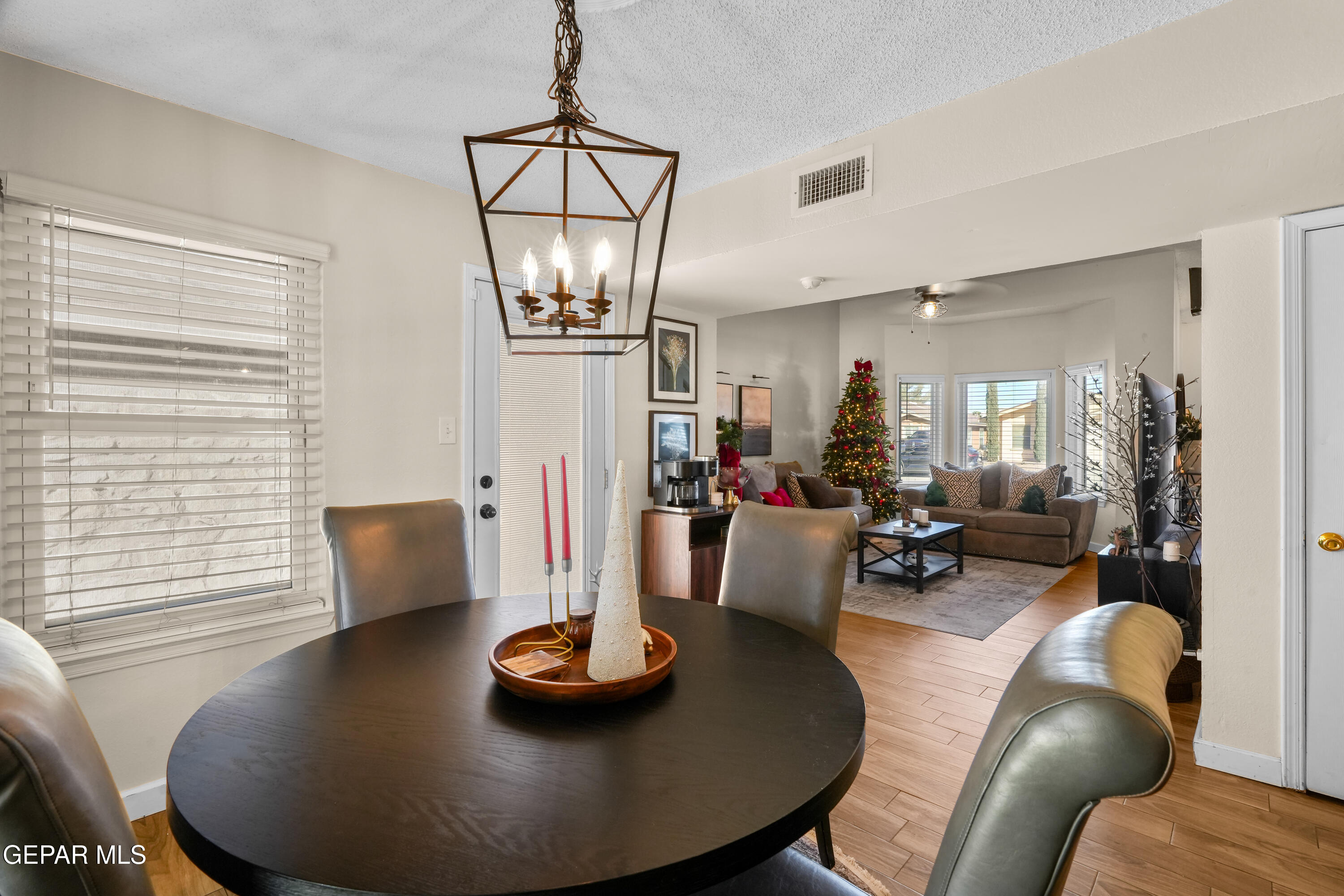 9420 Ariel Rico Court El Paso, TX 79907 - Photo 13 of 35 9420 Ariel Rico Ct-13