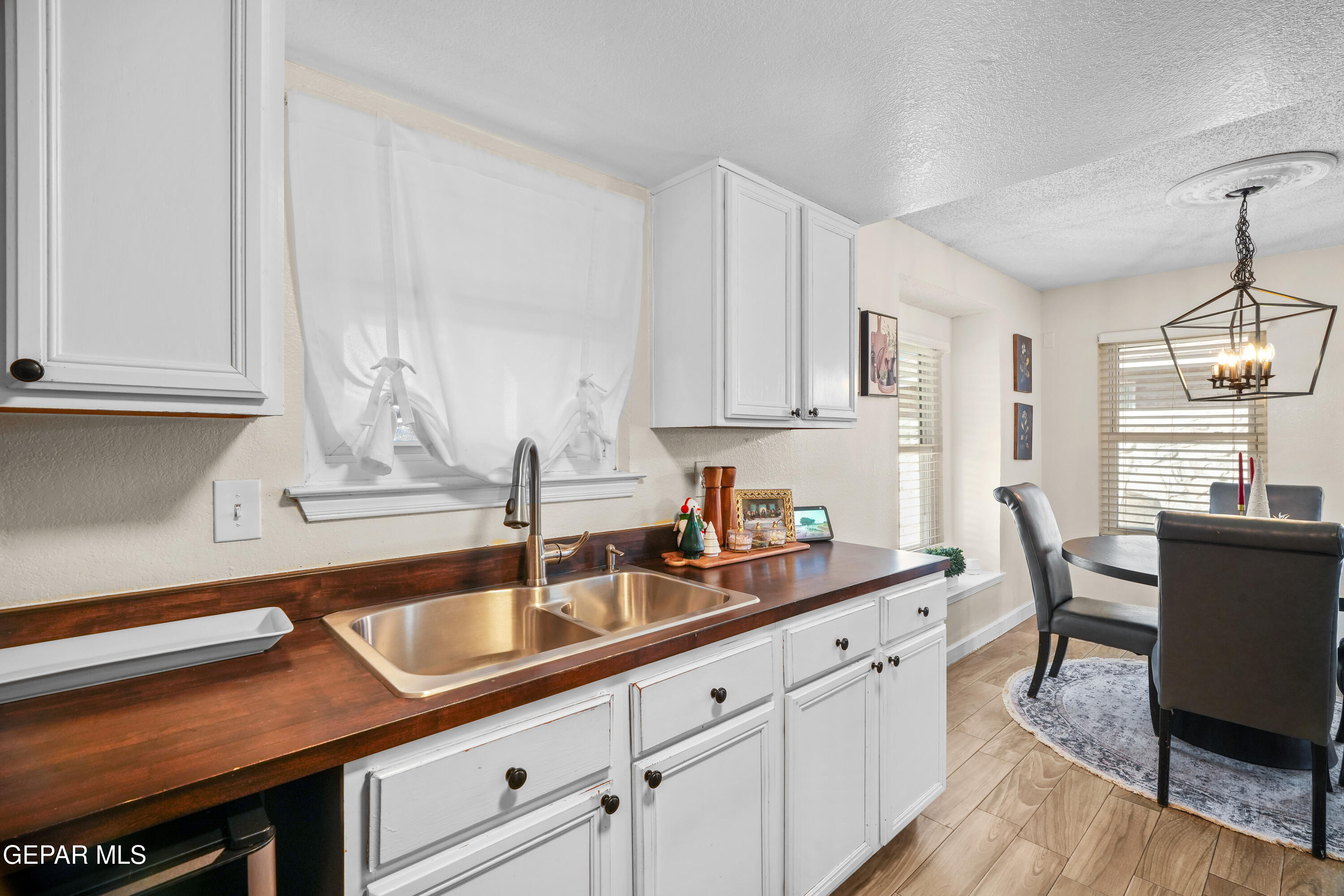 9420 Ariel Rico Court El Paso, TX 79907 - Photo 17 of 35 9420 Ariel Rico Ct-17