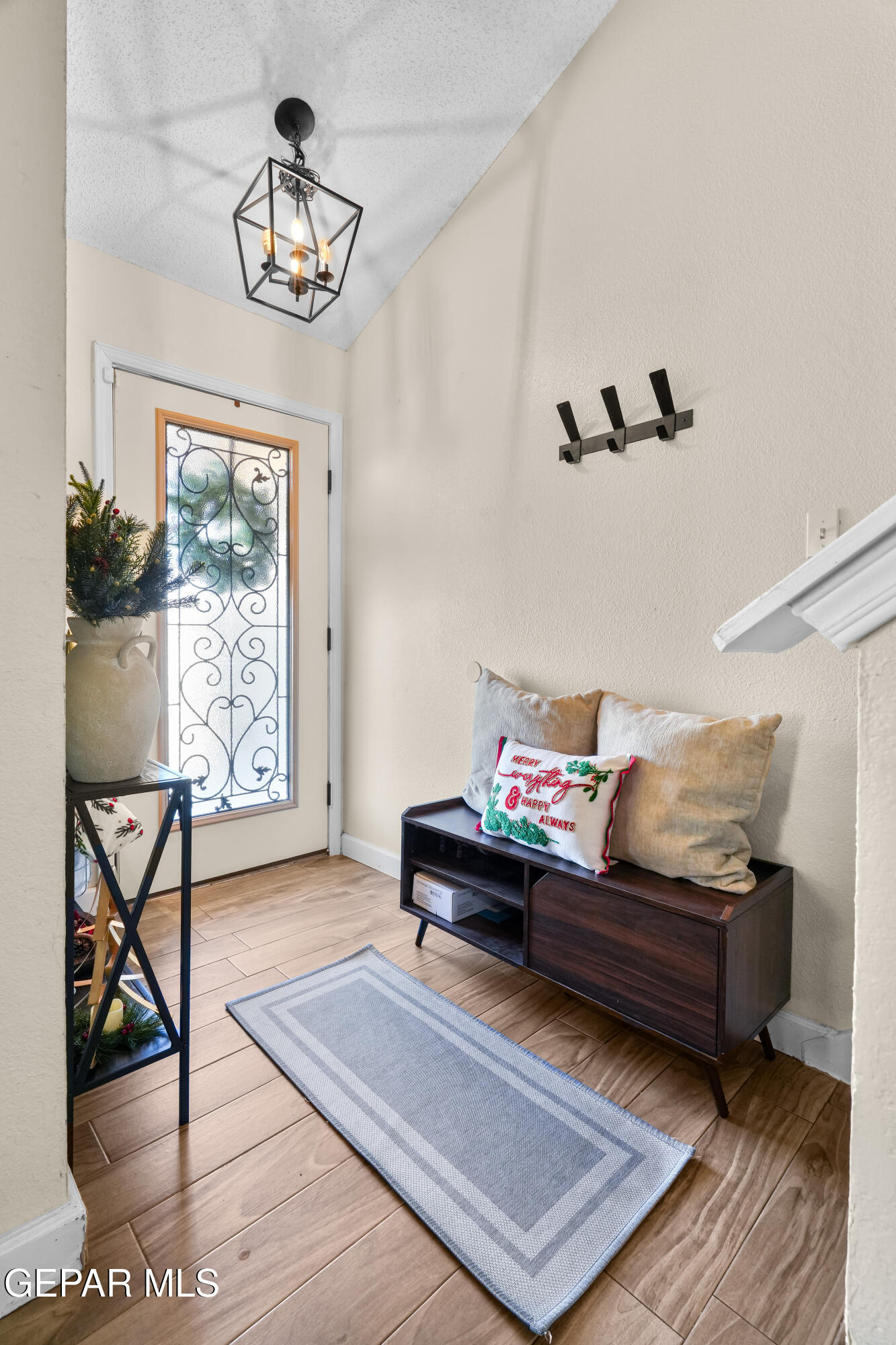 9420 Ariel Rico Court El Paso, TX 79907 - Photo 5 of 35 9420 Ariel Rico Ct-5