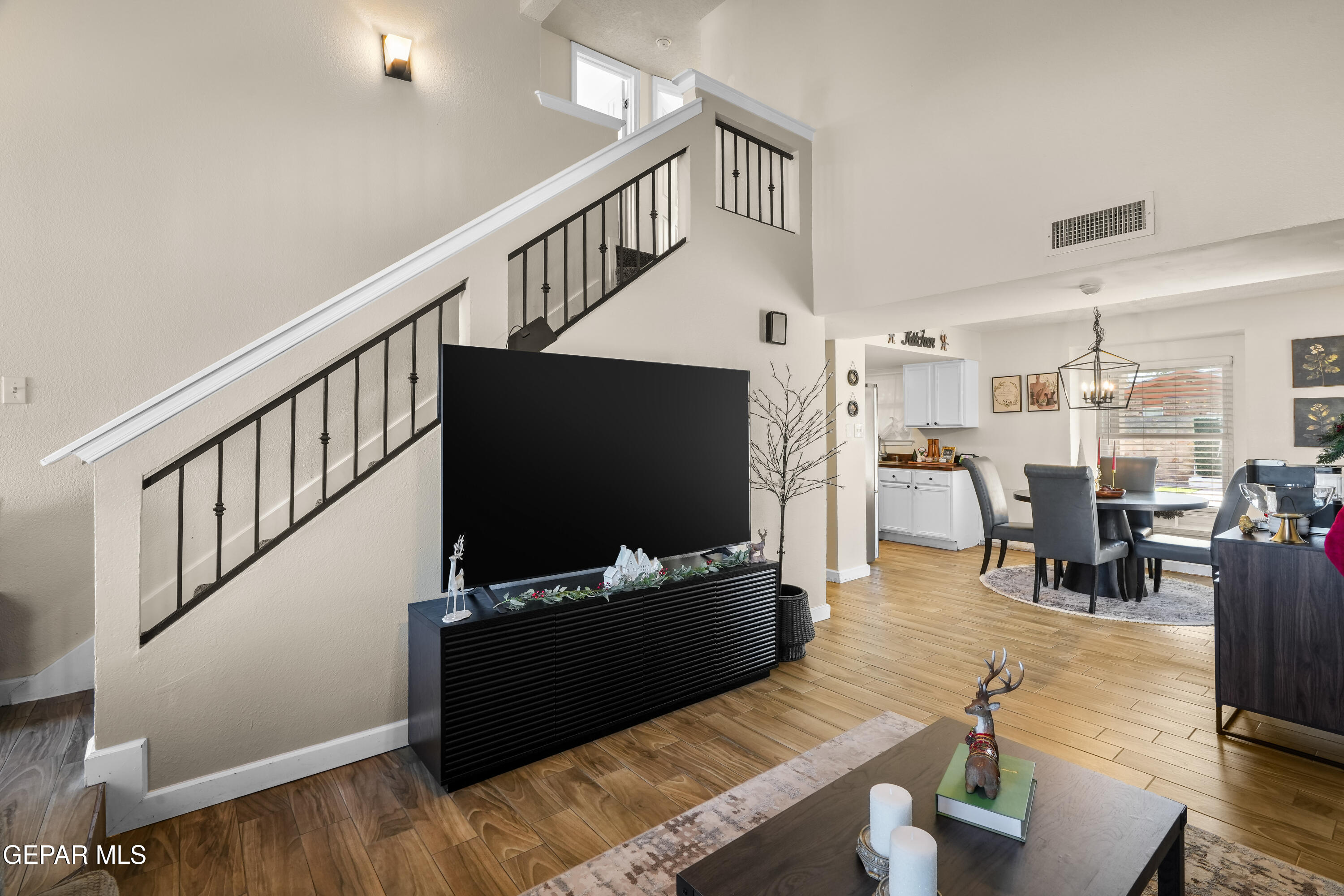 9420 Ariel Rico Court El Paso, TX 79907 - Photo 8 of 35 9420 Ariel Rico Ct-8