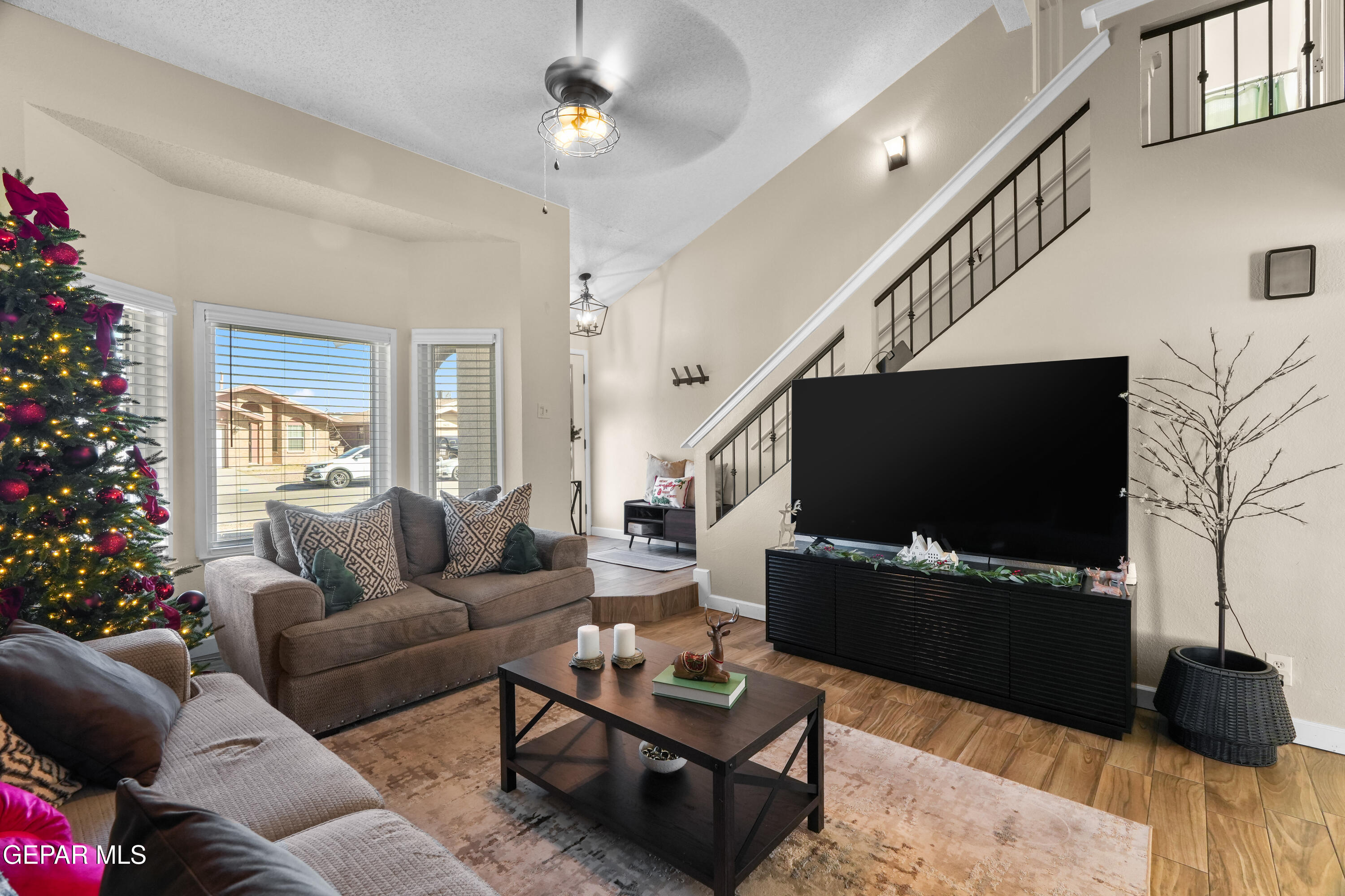 9420 Ariel Rico Court El Paso, TX 79907 - Photo 10 of 35 9420 Ariel Rico Ct-10