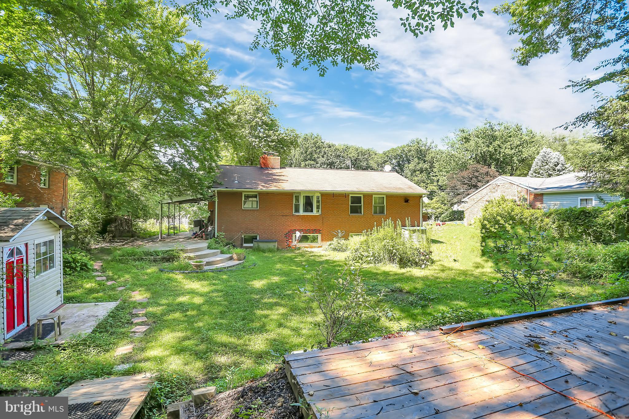 7127 Dalhouse Street Springfield, VA 22151 - Photo 28 of 30 Four Sides Brick Ranch Home