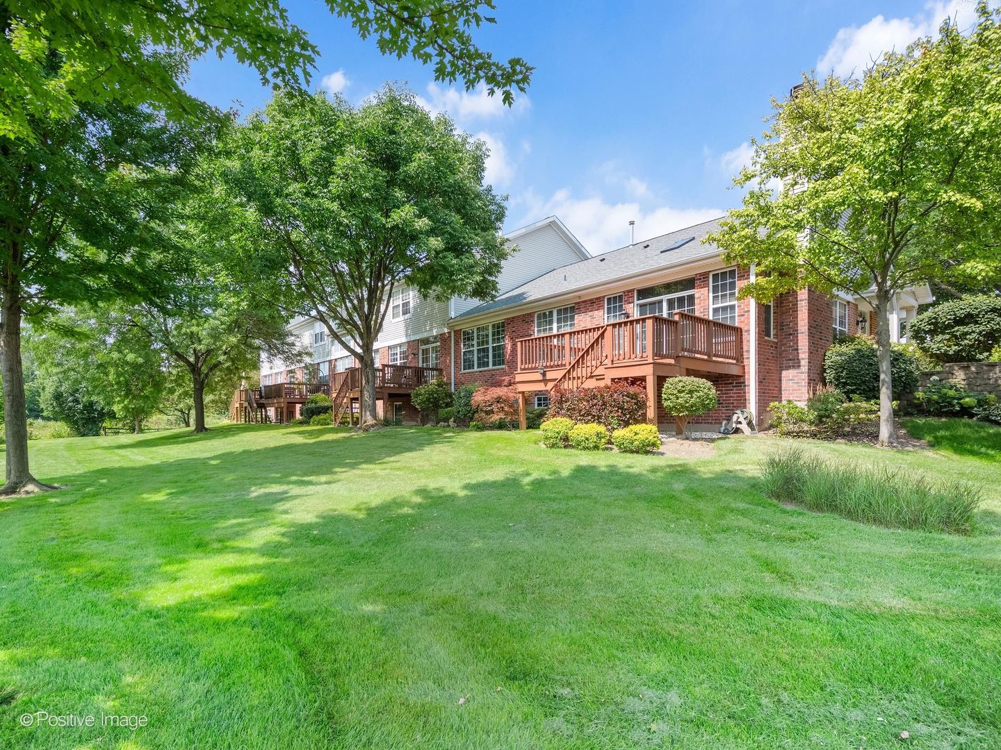 134 Chestnut Hills Circle Burr Ridge, IL 60527 - Photo 35 of 39 Gallery Image 35