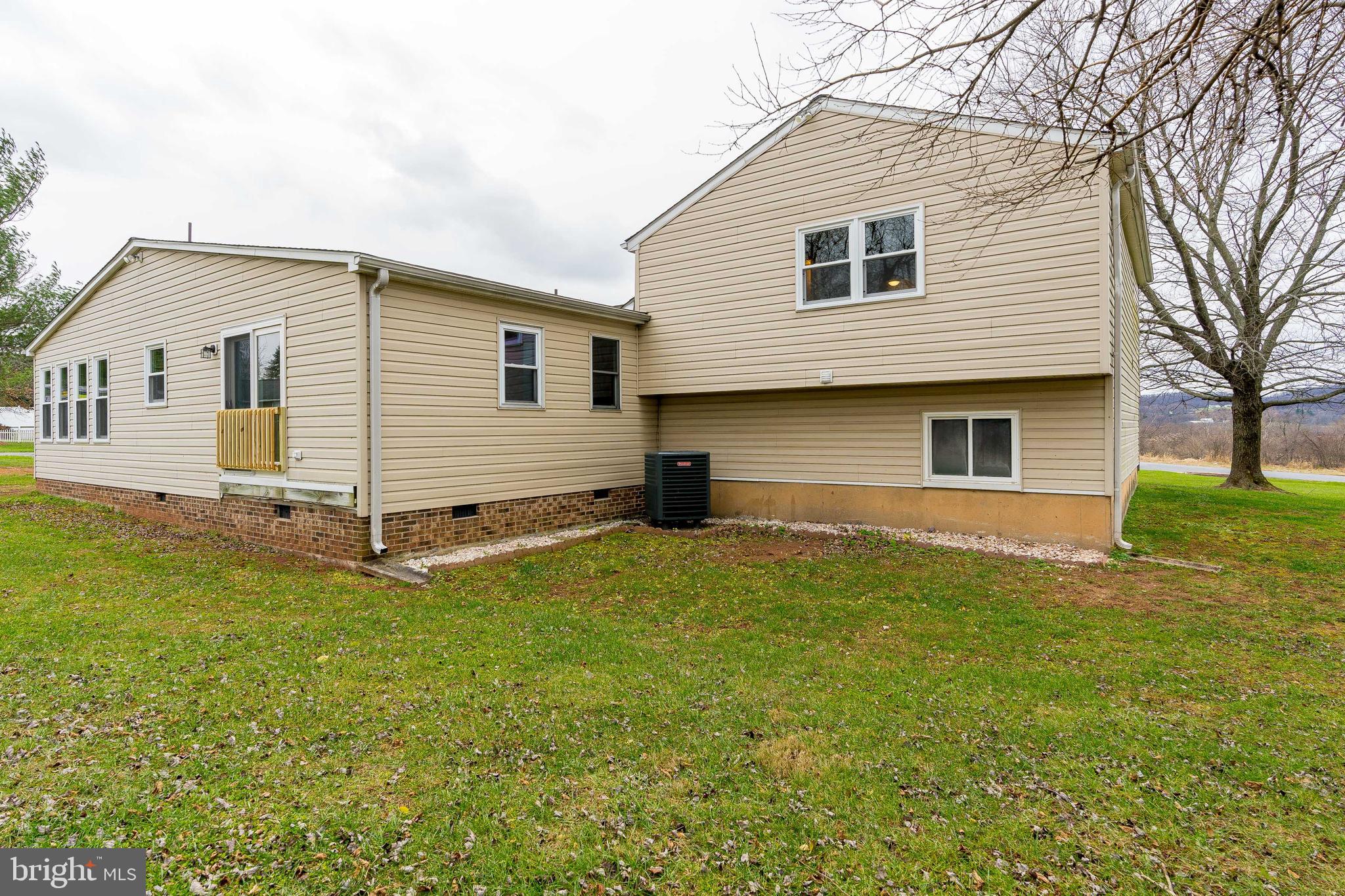 4851 Cap Stine Road Frederick, MD 21703 - Photo 33 of 38 Private rear yard