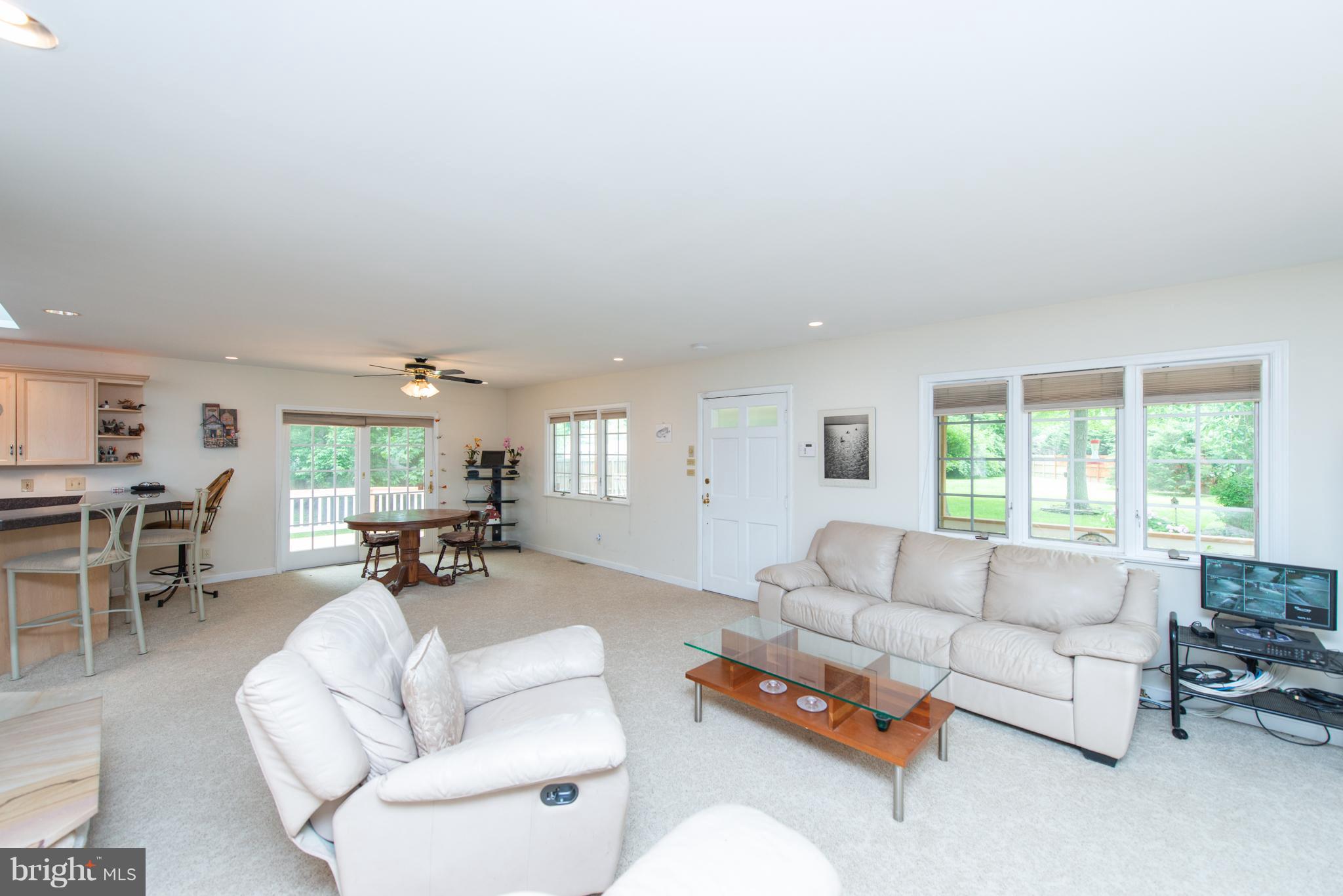 4154 Shoreham Beach Road Edgewater, MD 21037 - Photo 14 of 43 Gallery Image 14