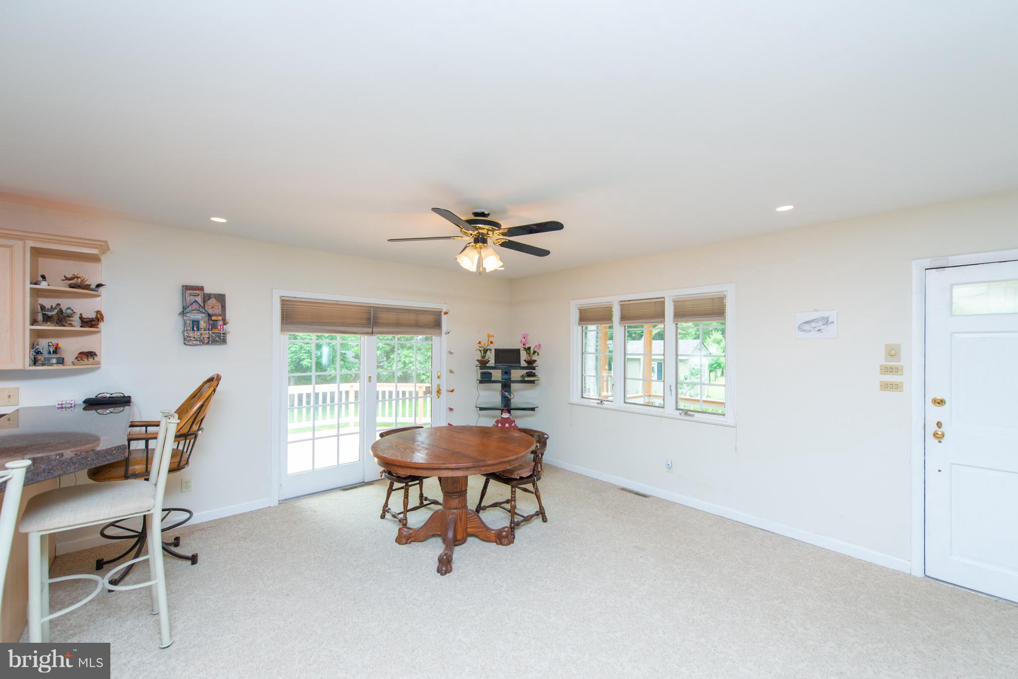 4154 Shoreham Beach Road Edgewater, MD 21037 - Photo 16 of 43 Gallery Image 16