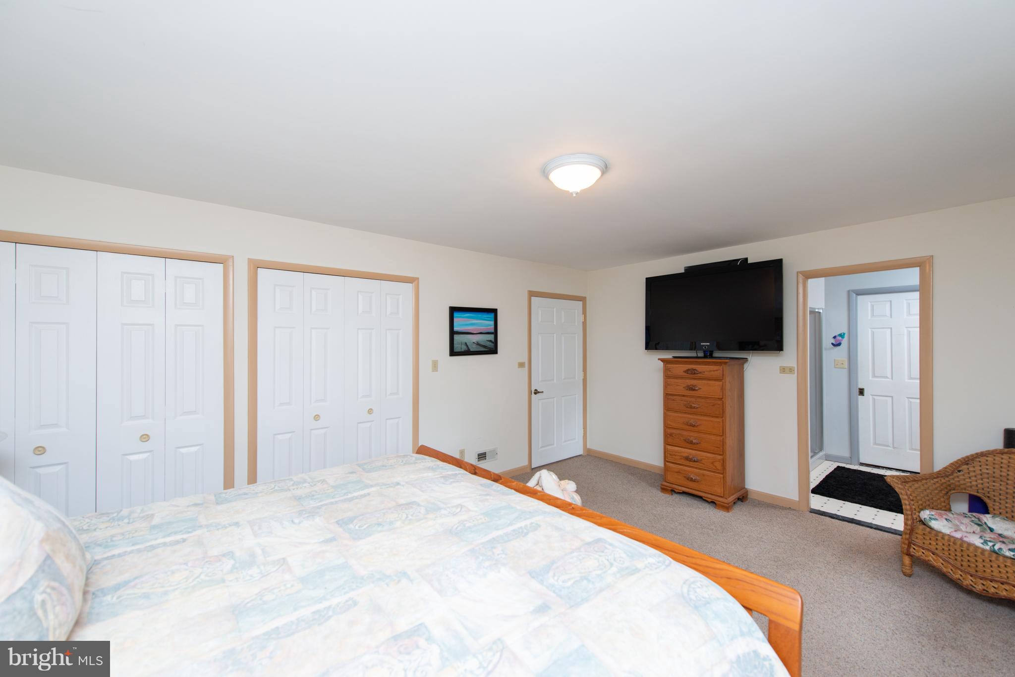 4154 Shoreham Beach Road Edgewater, MD 21037 - Photo 19 of 43 Gallery Image 19