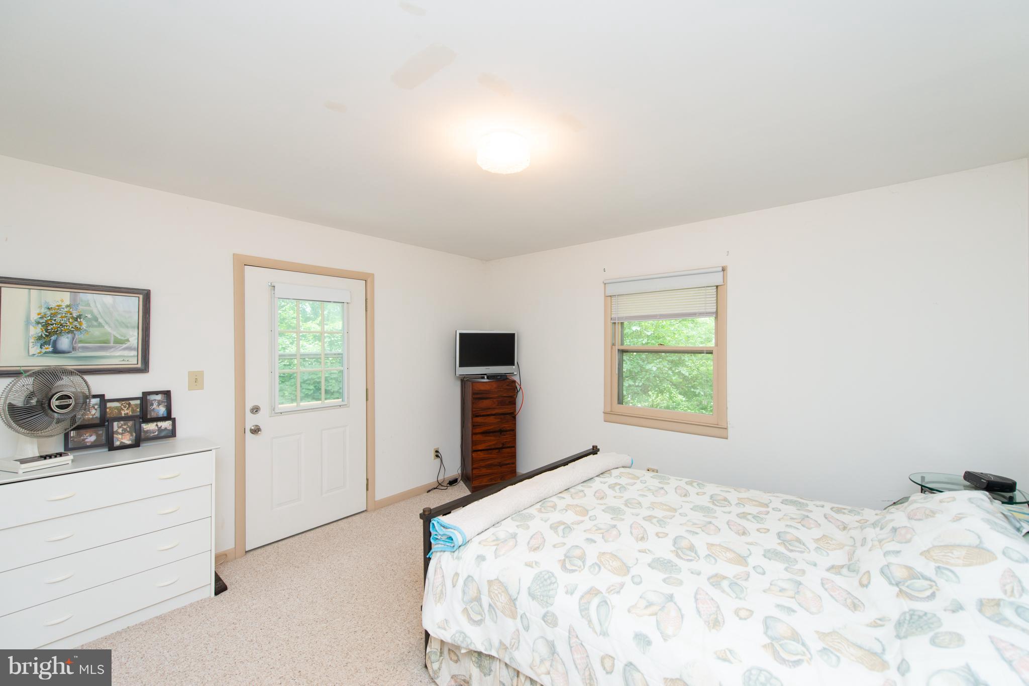4154 Shoreham Beach Road Edgewater, MD 21037 - Photo 23 of 43 Gallery Image 23
