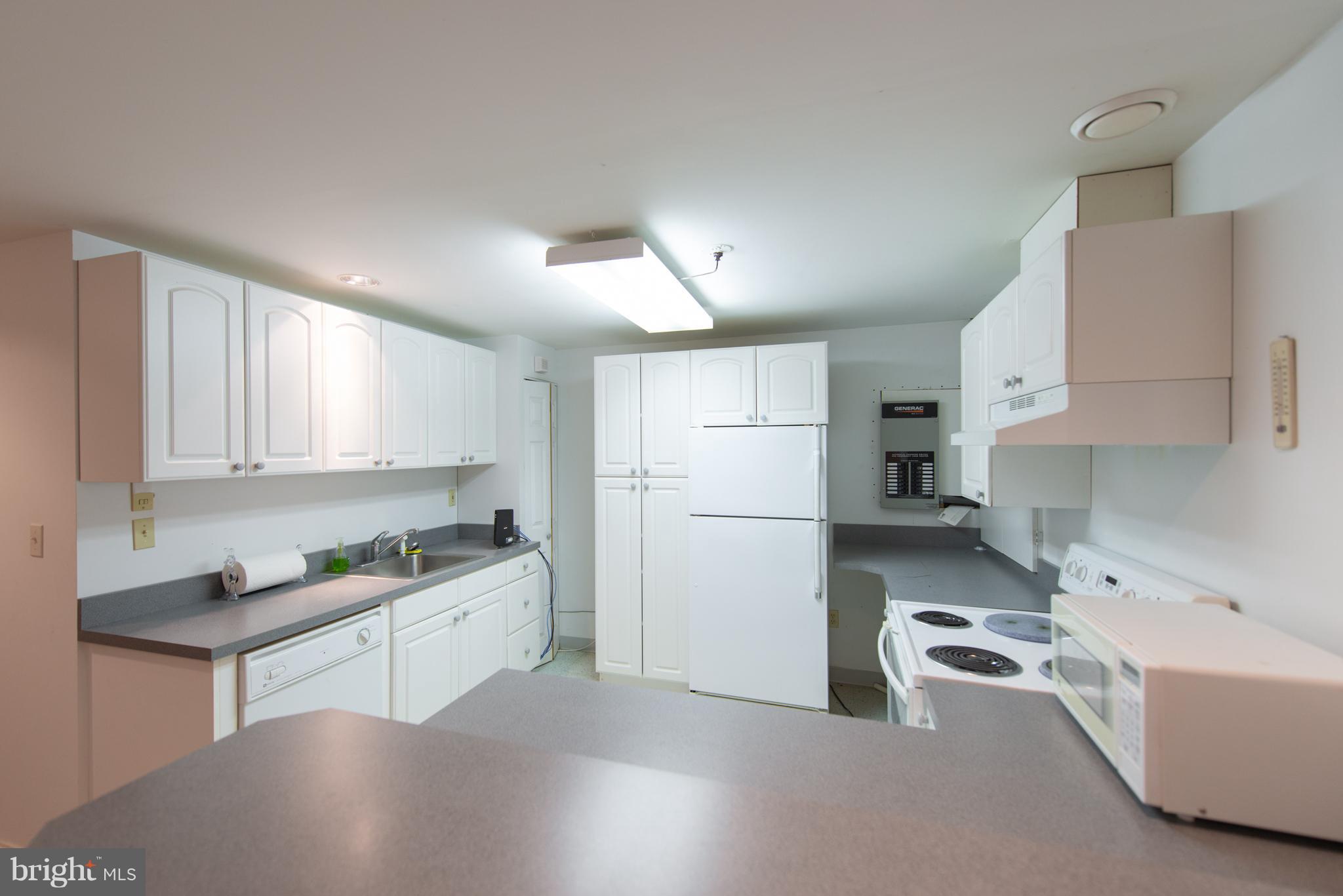 4154 Shoreham Beach Road Edgewater, MD 21037 - Photo 29 of 43 Gallery Image 29