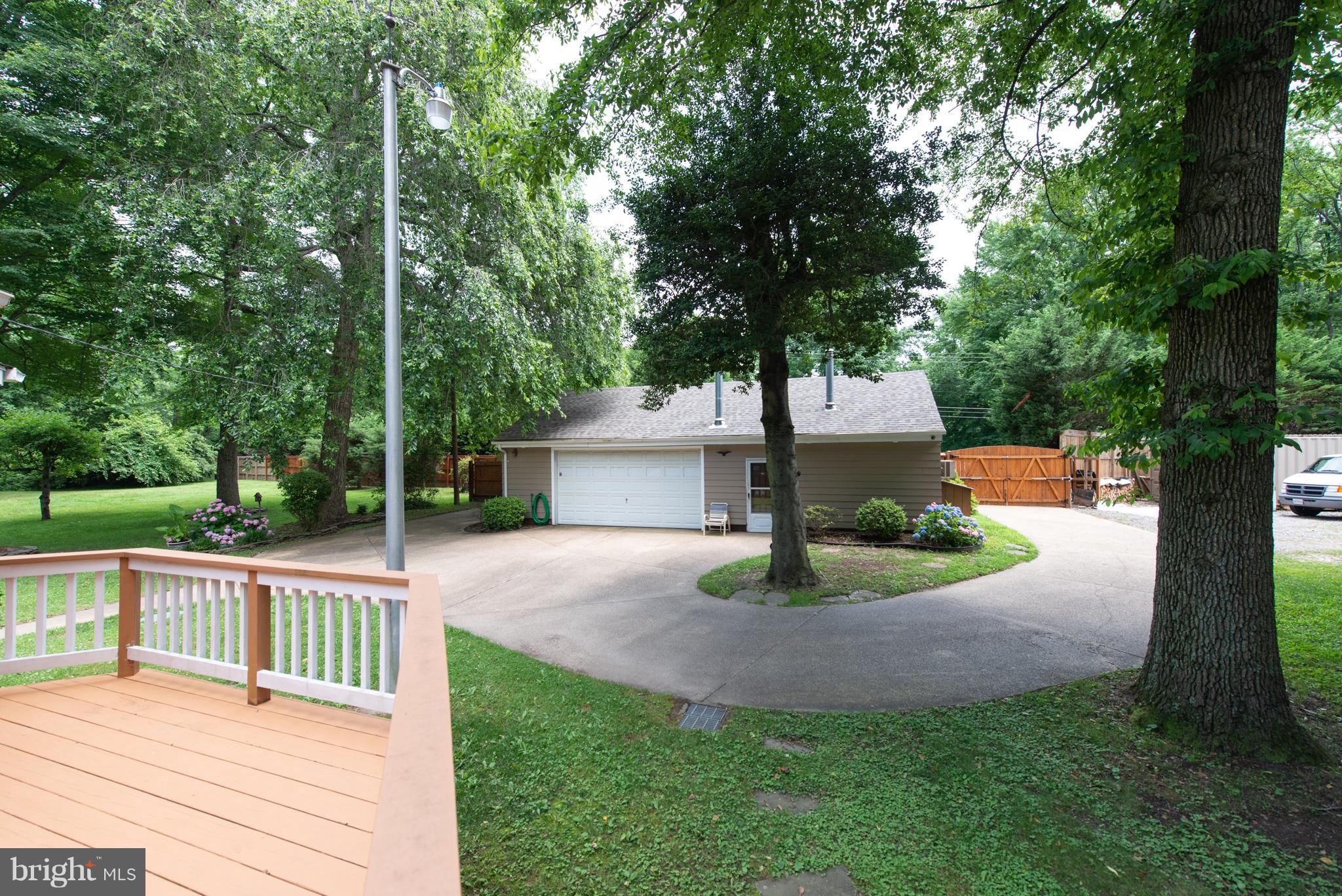 4154 Shoreham Beach Road Edgewater, MD 21037 - Photo 34 of 43 Gallery Image 34