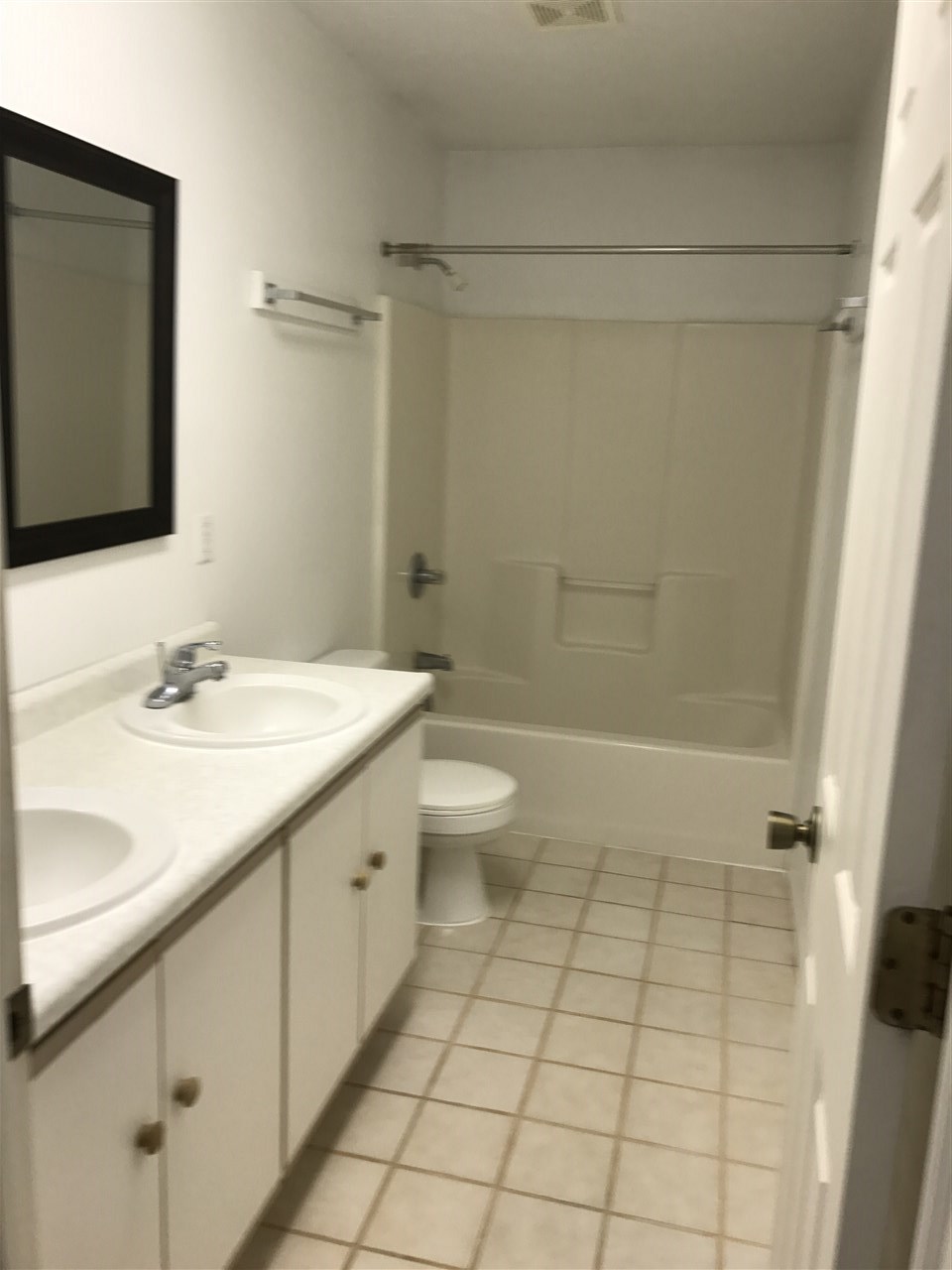 19125 Pendle Road South Bend, IN 46637 - Photo 10 of 32 Gallery Image 10