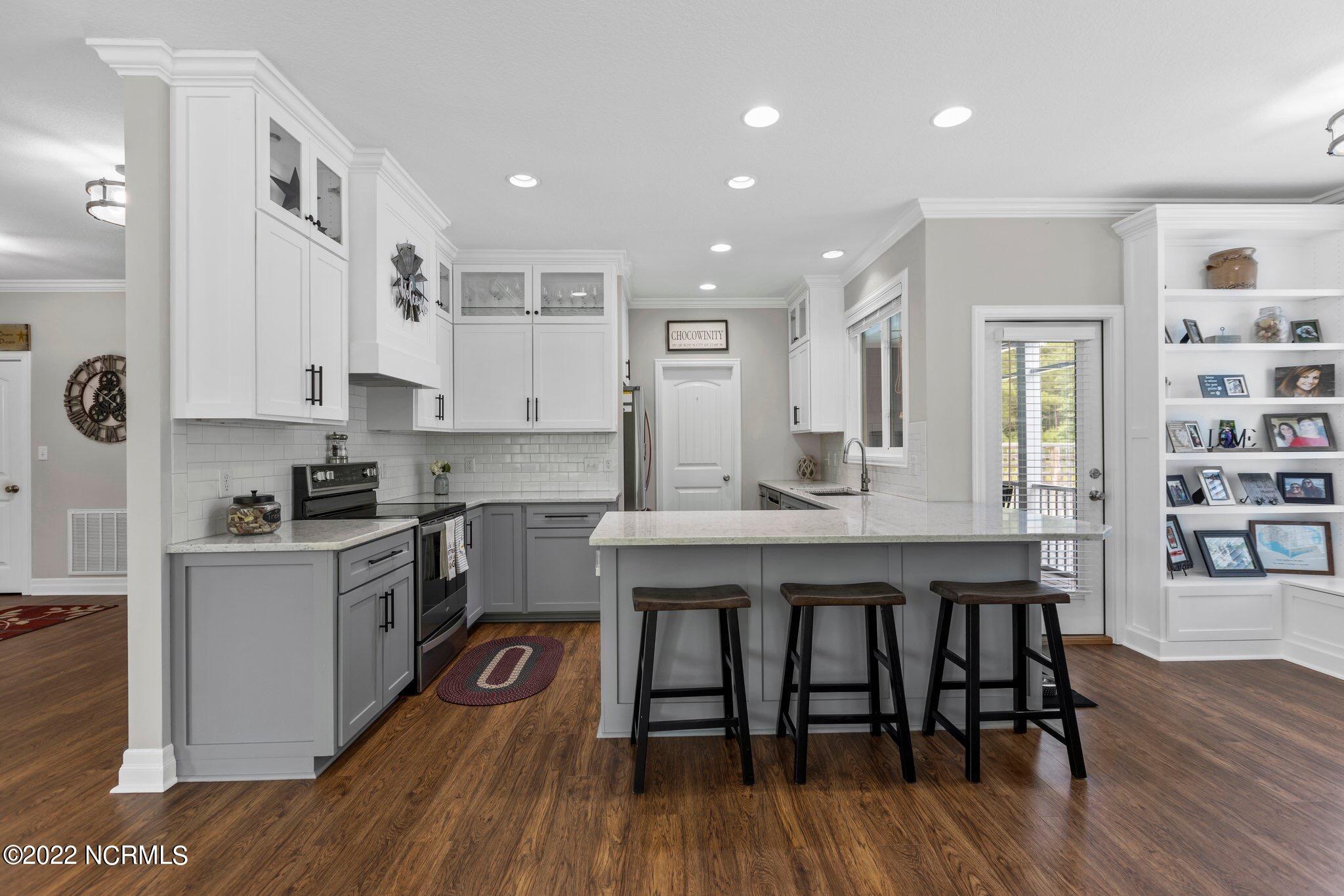 202 Long Point Road Chocowinity, NC 27817 - Photo 8 of 25 web_IMGL5458