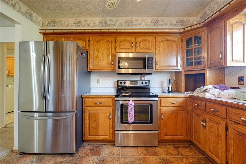 1225 Berry Road Independence, MO 64057 - Photo 14 of 49