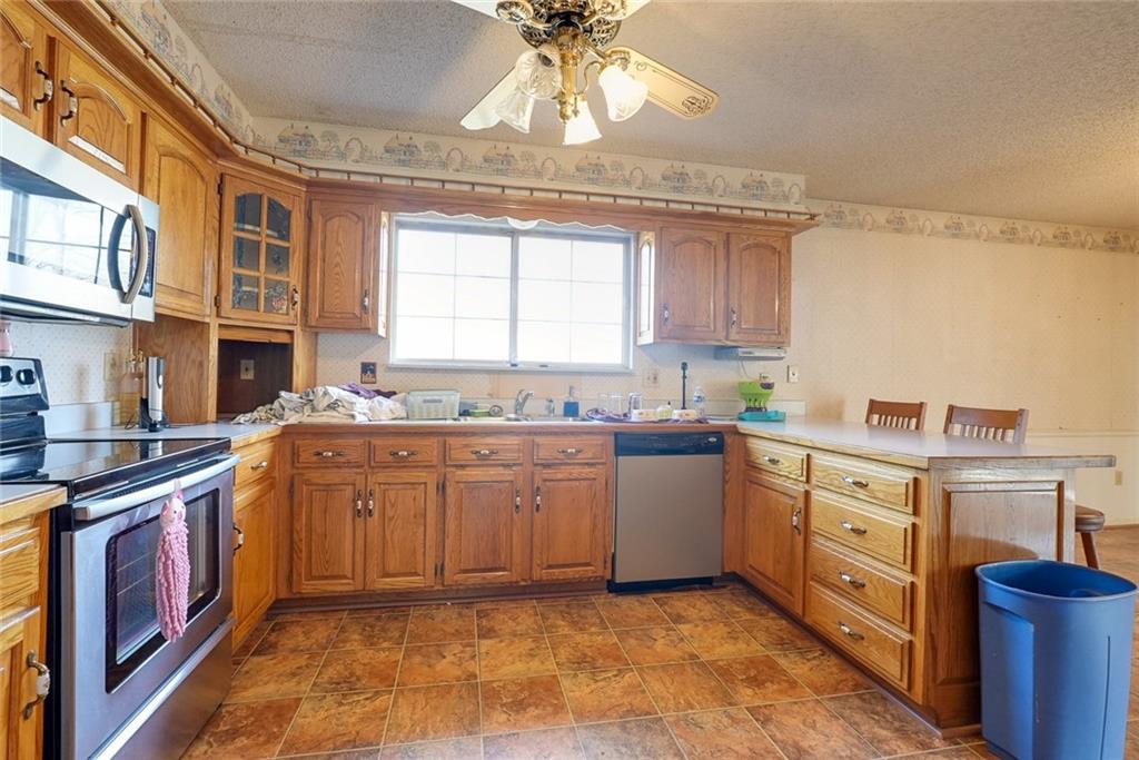 1225 Berry Road Independence, MO 64057 - Photo 17 of 49