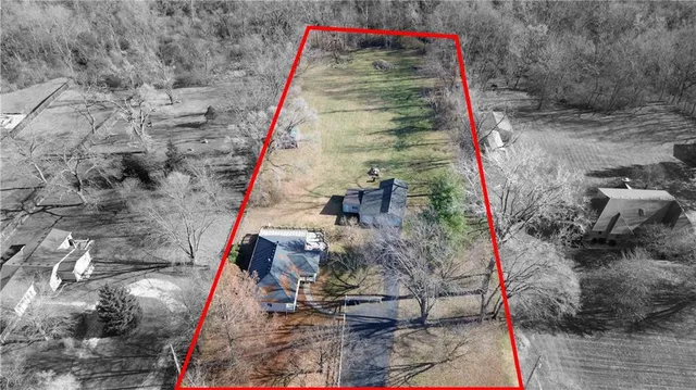 $370,000 | 1225 Berry Road, Independence, MO 64057