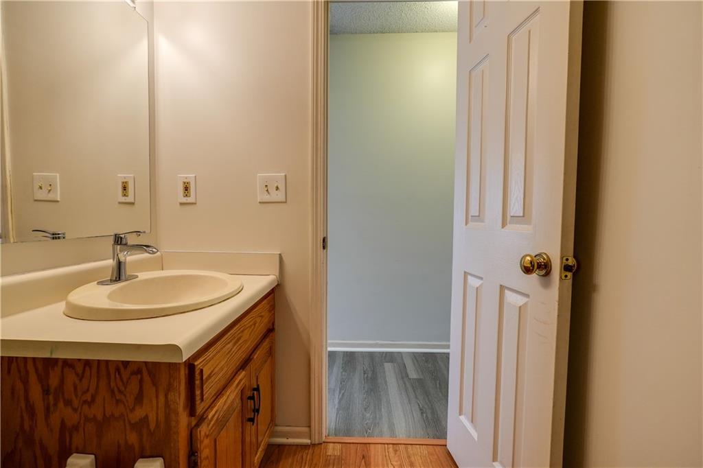 1225 Berry Road Independence, MO 64057 - Photo 31 of 49