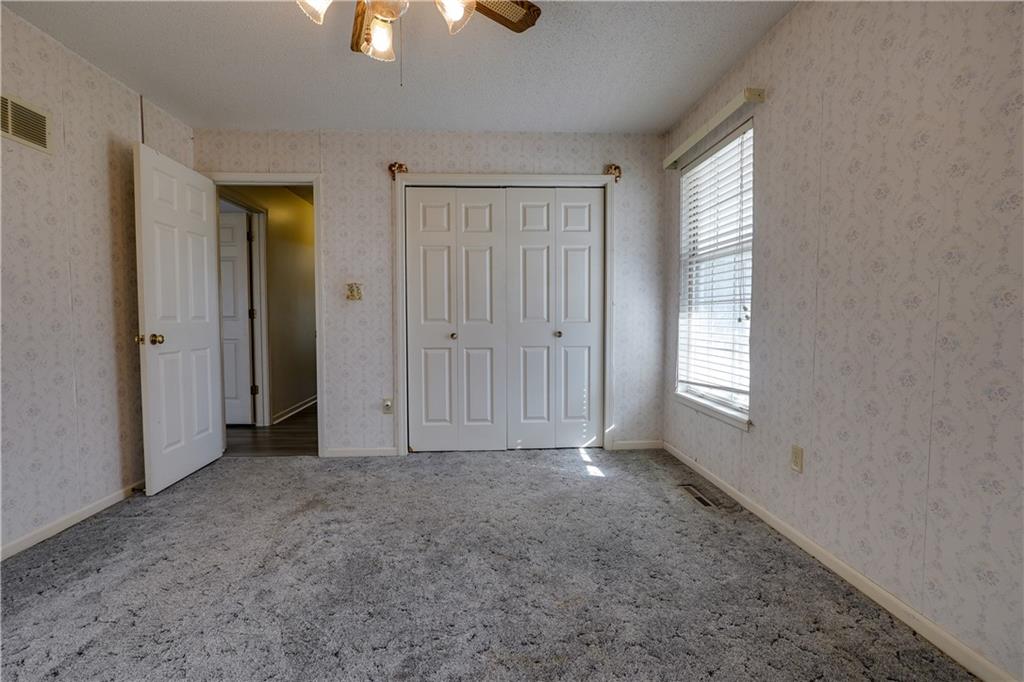 1225 Berry Road Independence, MO 64057 - Photo 33 of 49