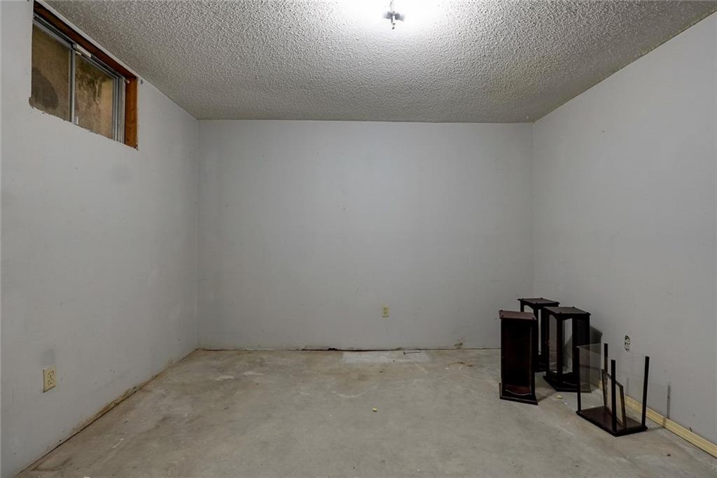 1225 Berry Road Independence, MO 64057 - Photo 39 of 49